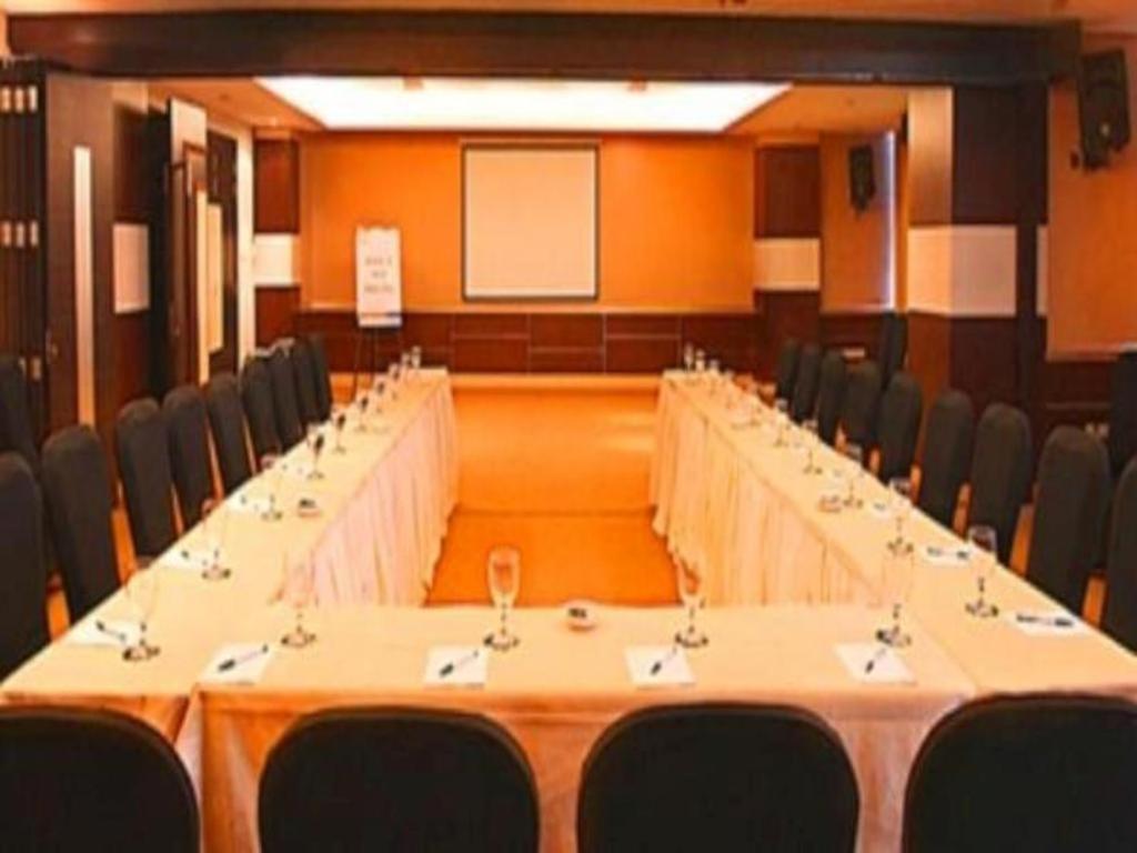 The Sulthan Darussalam 3* Medan